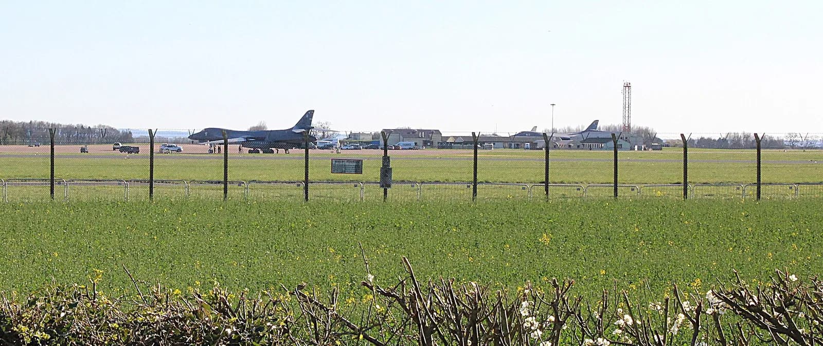 B-1 bomber and crew at RAF Fairford in Gloucestershire in March 2026