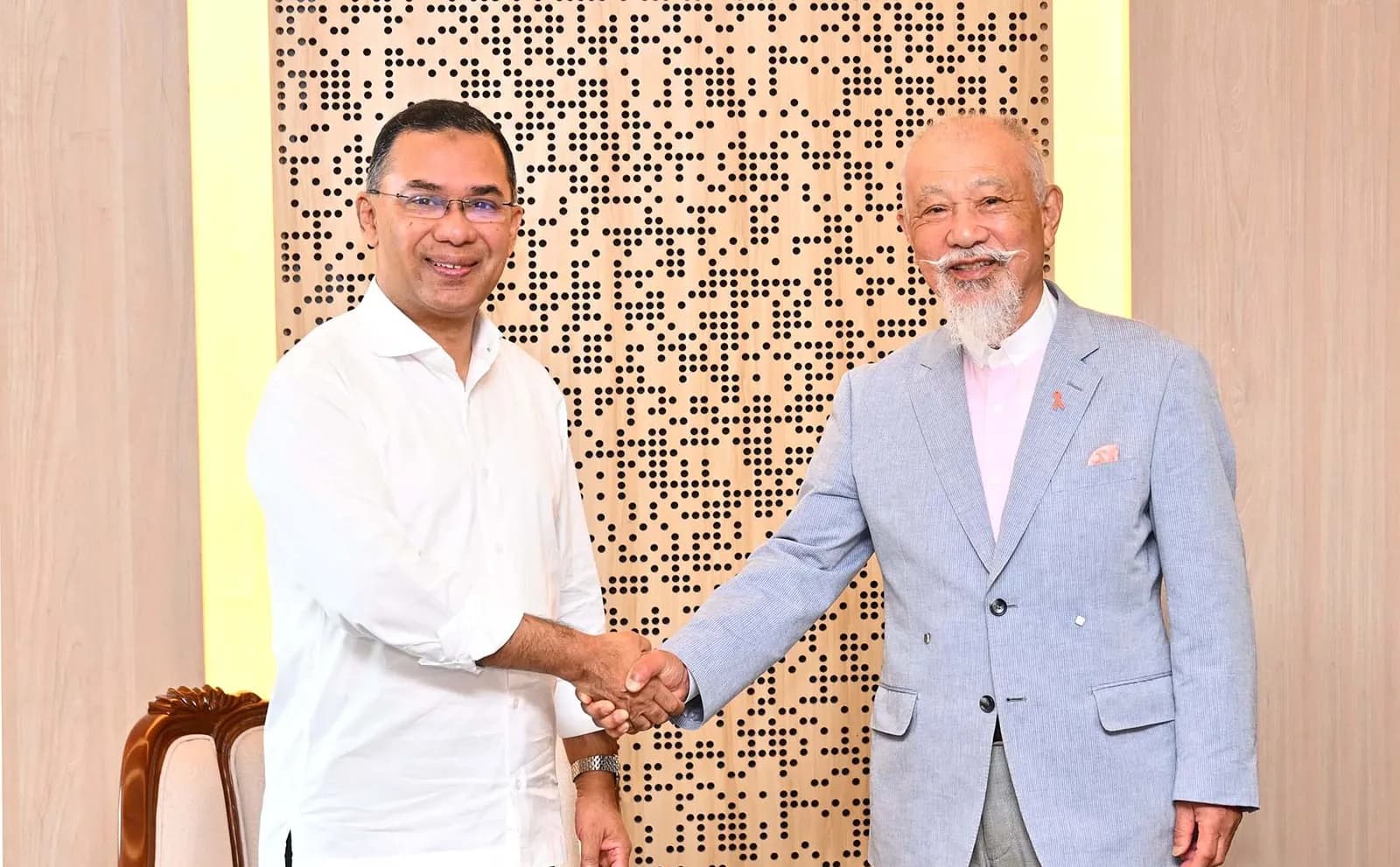 Yohei Sasakawa meets Tarique Rahman at the Cabinet Division in Dhaka.