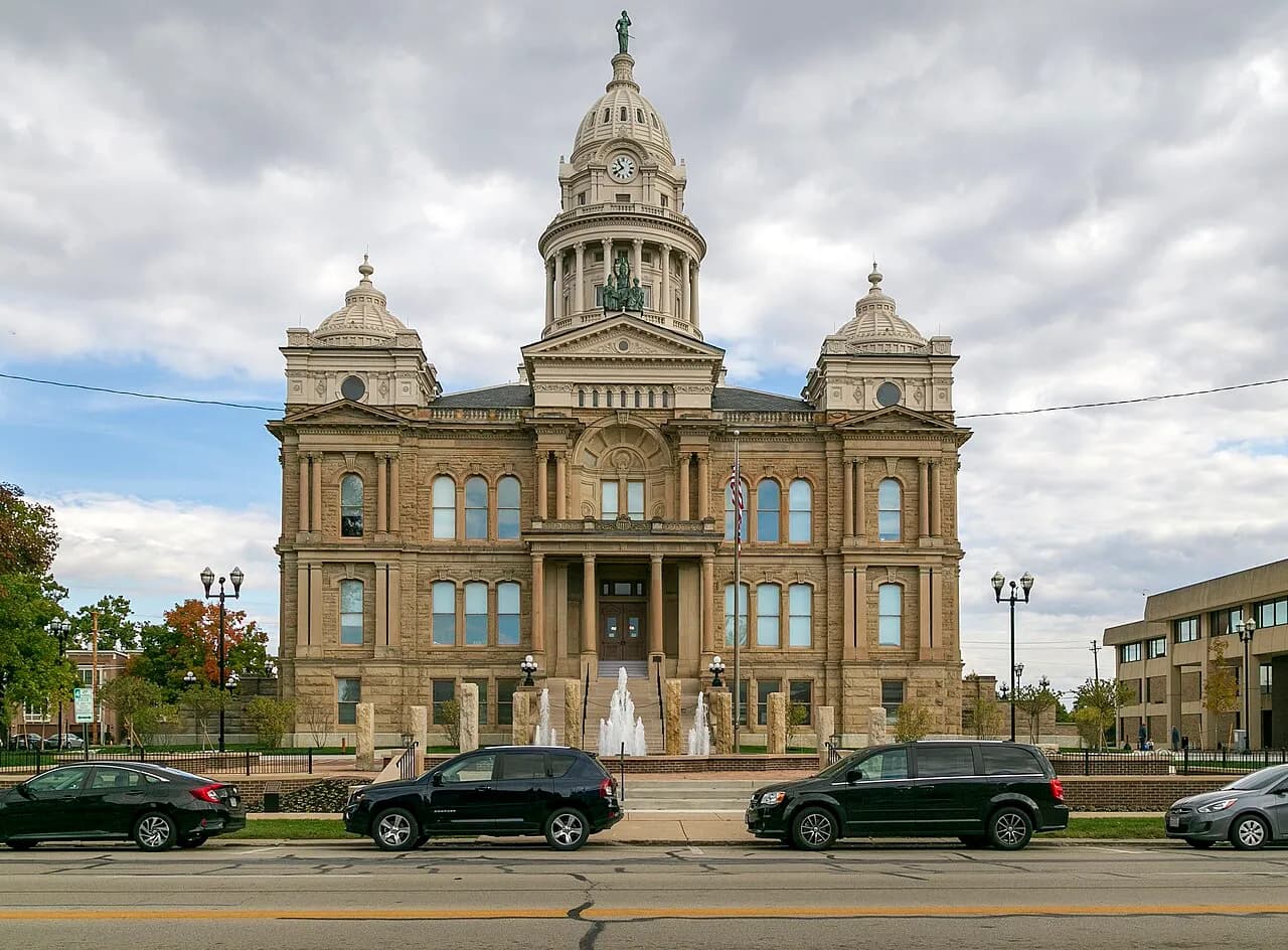 Front view of the Miami County Courthouse in Troy, Ohio