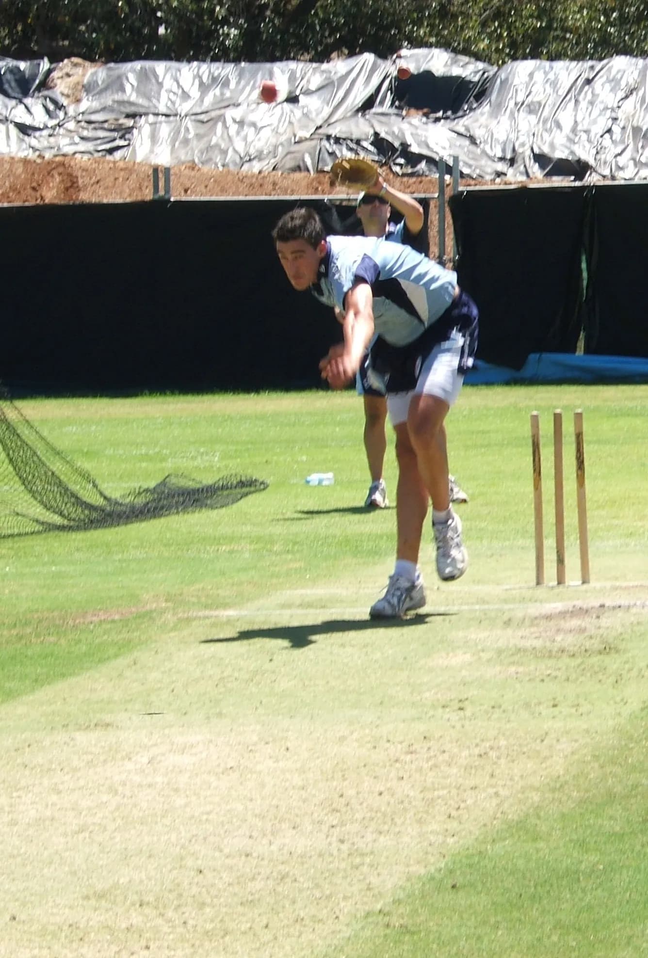 Mitchell Starc bowling during training at Adelaide Oval.