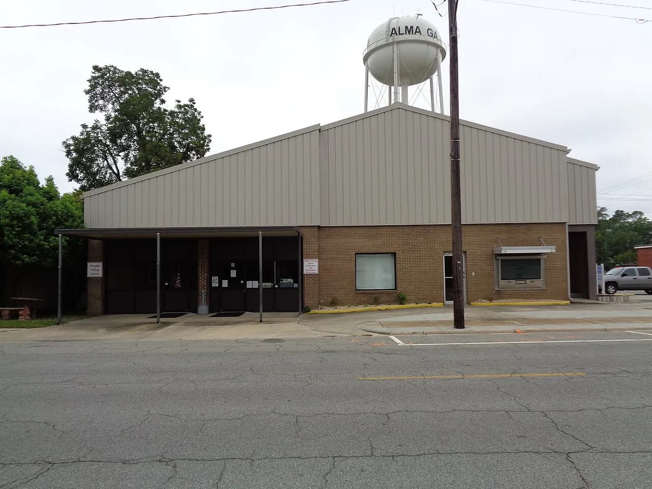 Exterior of the Board of Elections office in Alma, Georgia