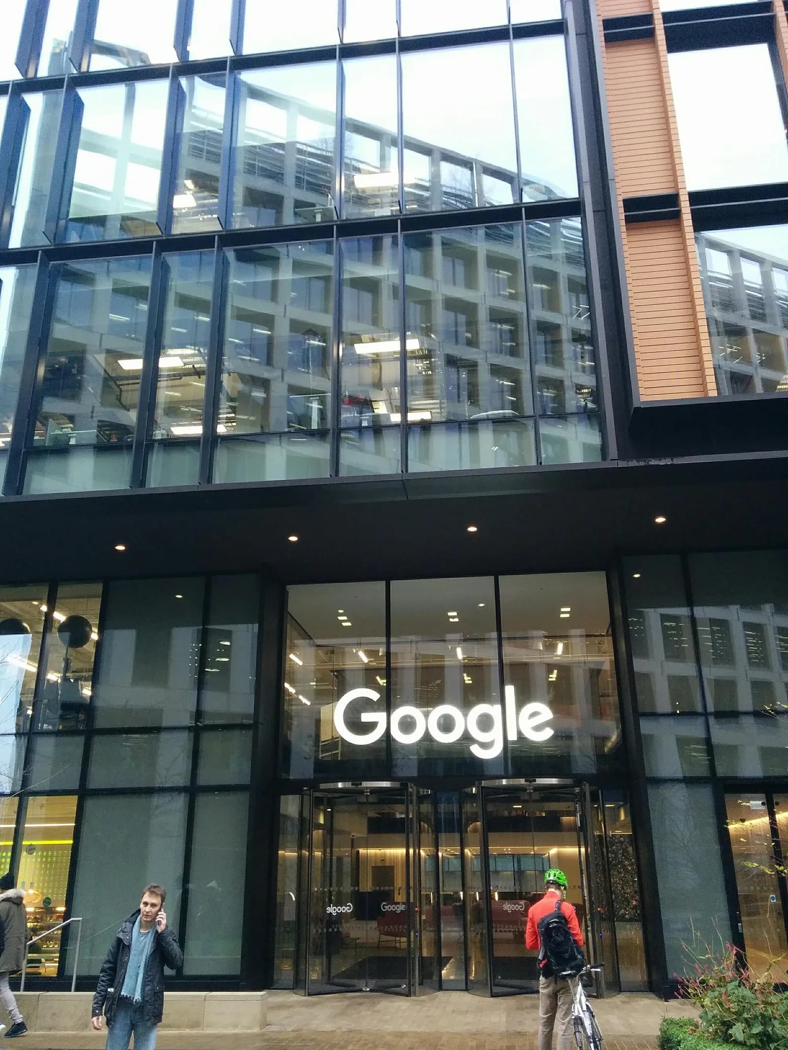 Entrance to a building housing Google and DeepMind at 6 Pancras Square, London