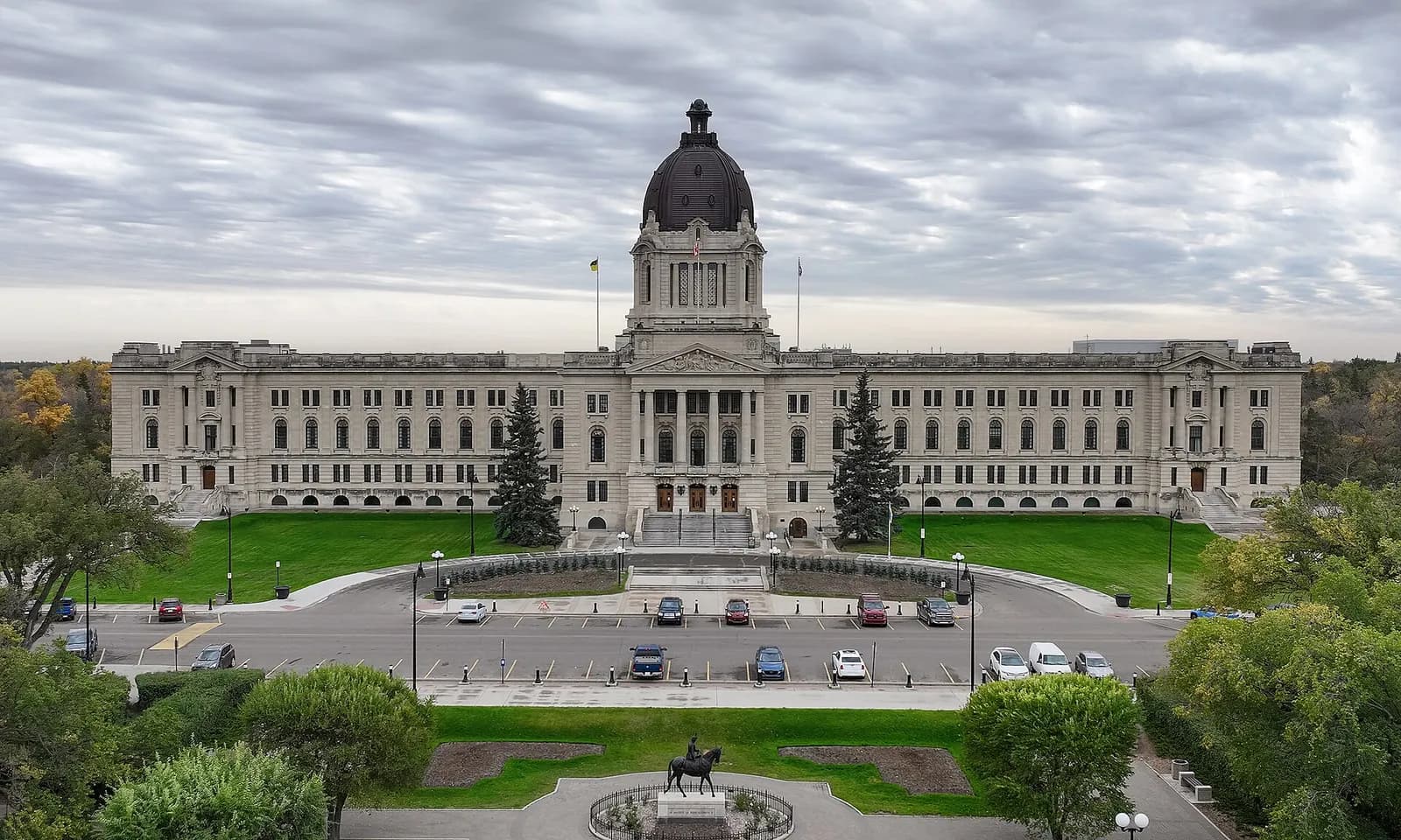 Exterior of the Saskatchewan Legislative Building in Regina.