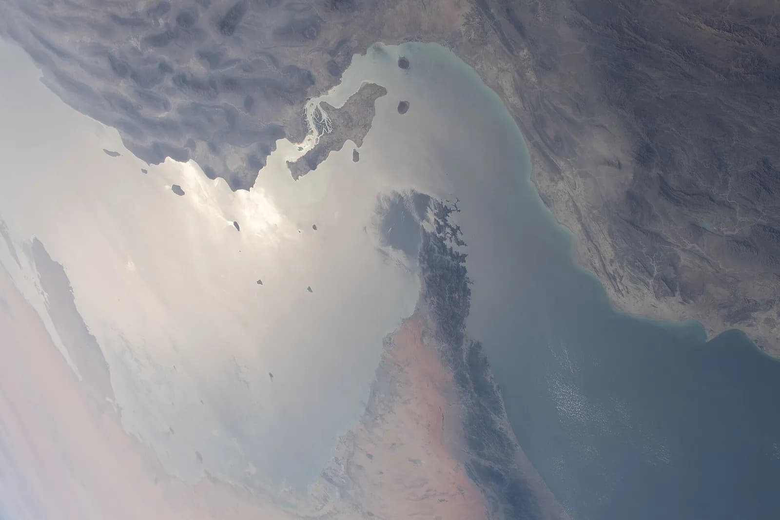 Satellite photograph of the Strait of Hormuz between Iran and the United Arab Emirates.