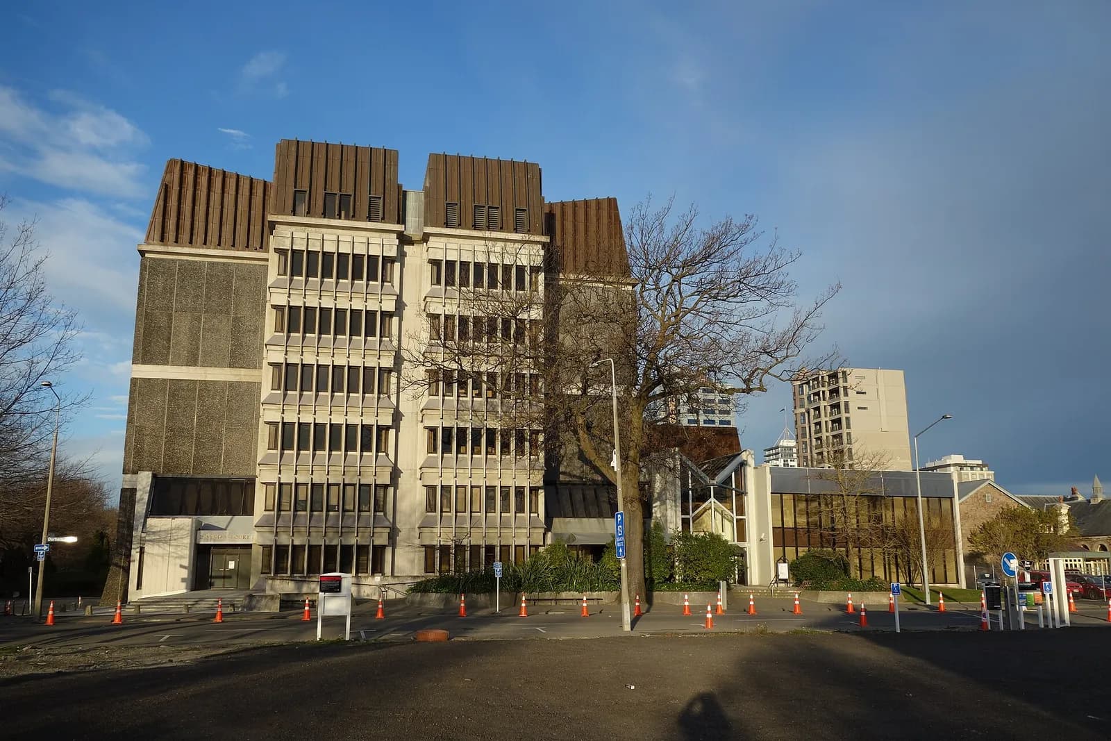 Exterior of the Christchurch District Court building.