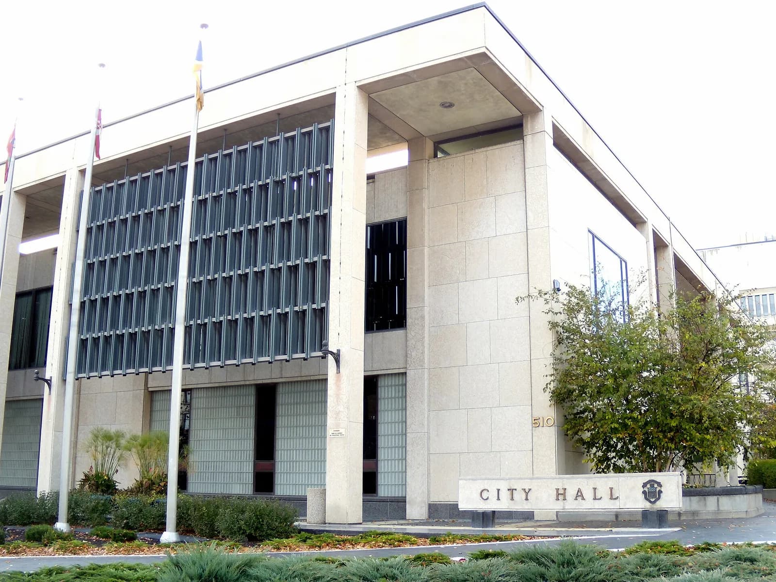 Exterior of Winnipeg City Hall building.