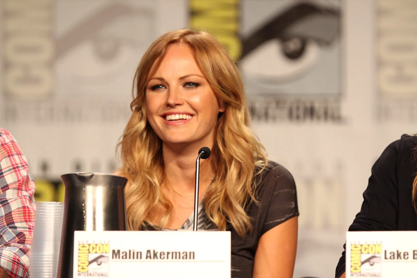 Malin Åkerman at San Diego Comic-Con in 2011