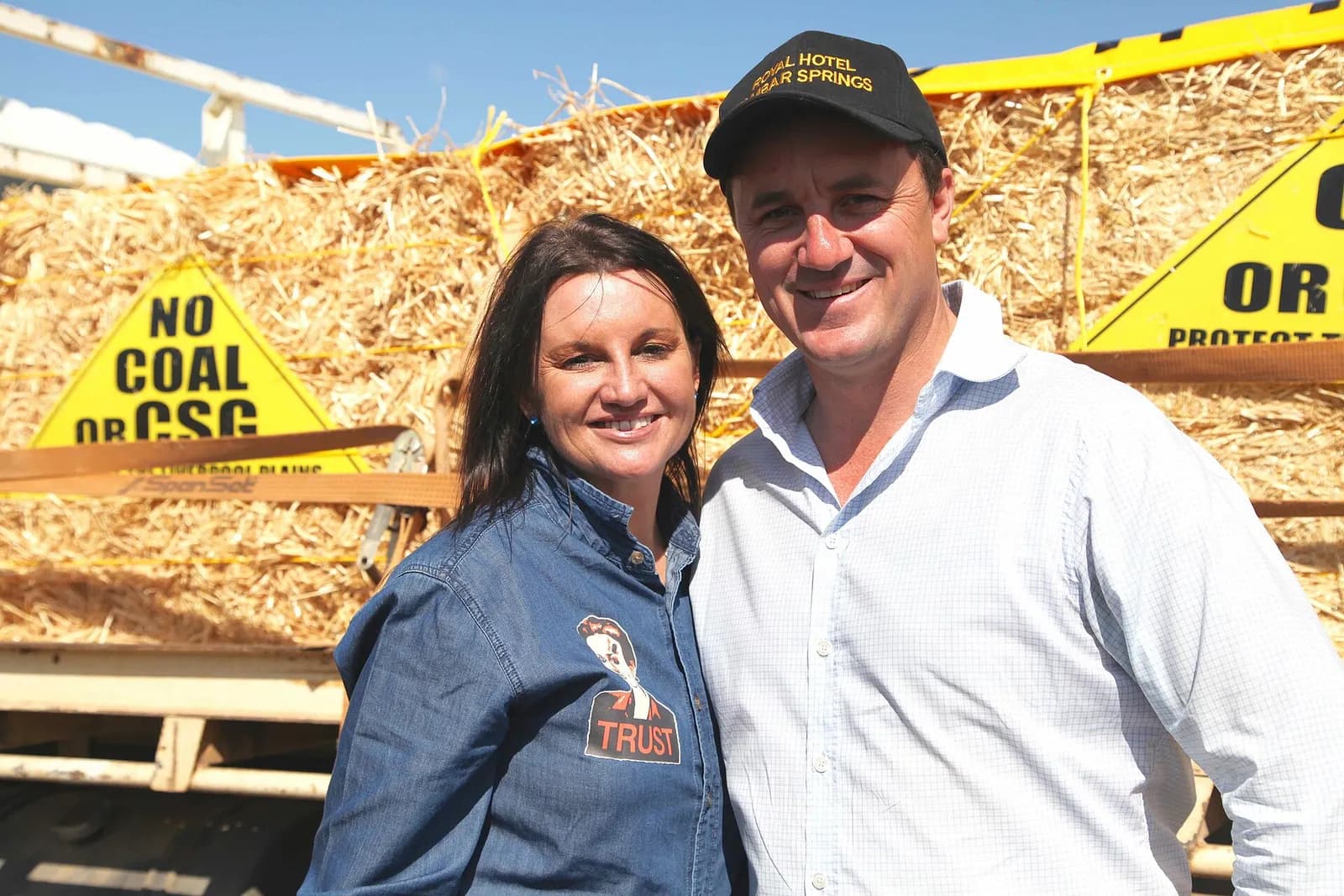 Senator Jacqui Lambie and NSW Greens MP Jeremy Buckingham at a Shenhua coal mine protest.