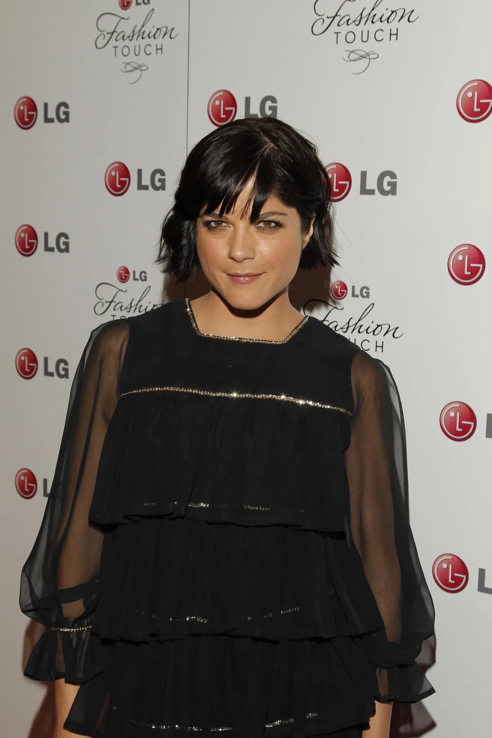 Selma Blair at an LG mobile phone event in 2010.