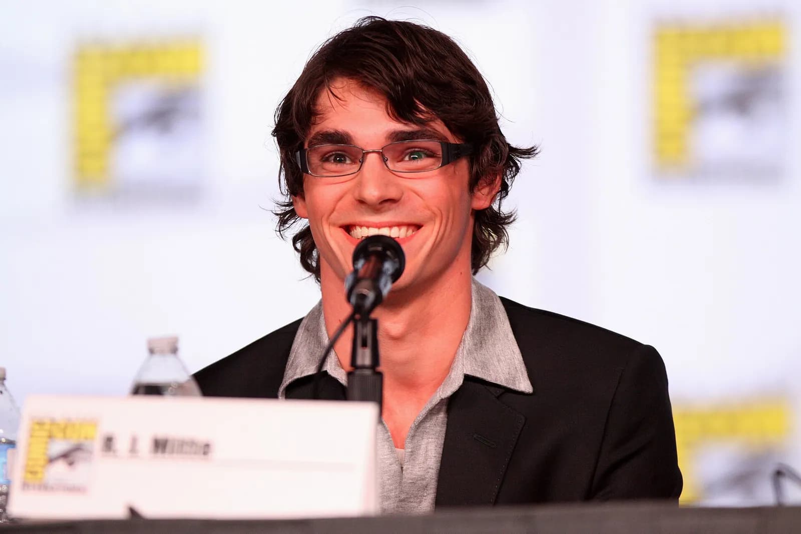 RJ Mitte speaking at San Diego Comic-Con in 2012.