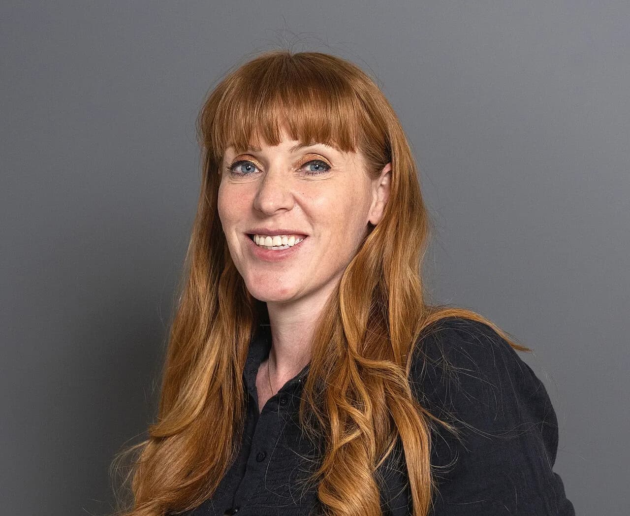 Official portrait of Angela Rayner