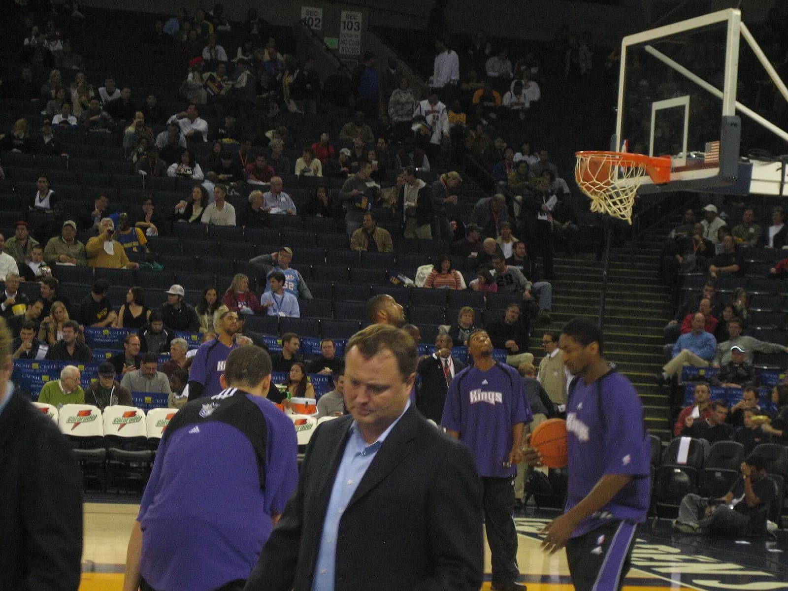Sacramento Kings players warm up at Oracle Arena in Oakland.