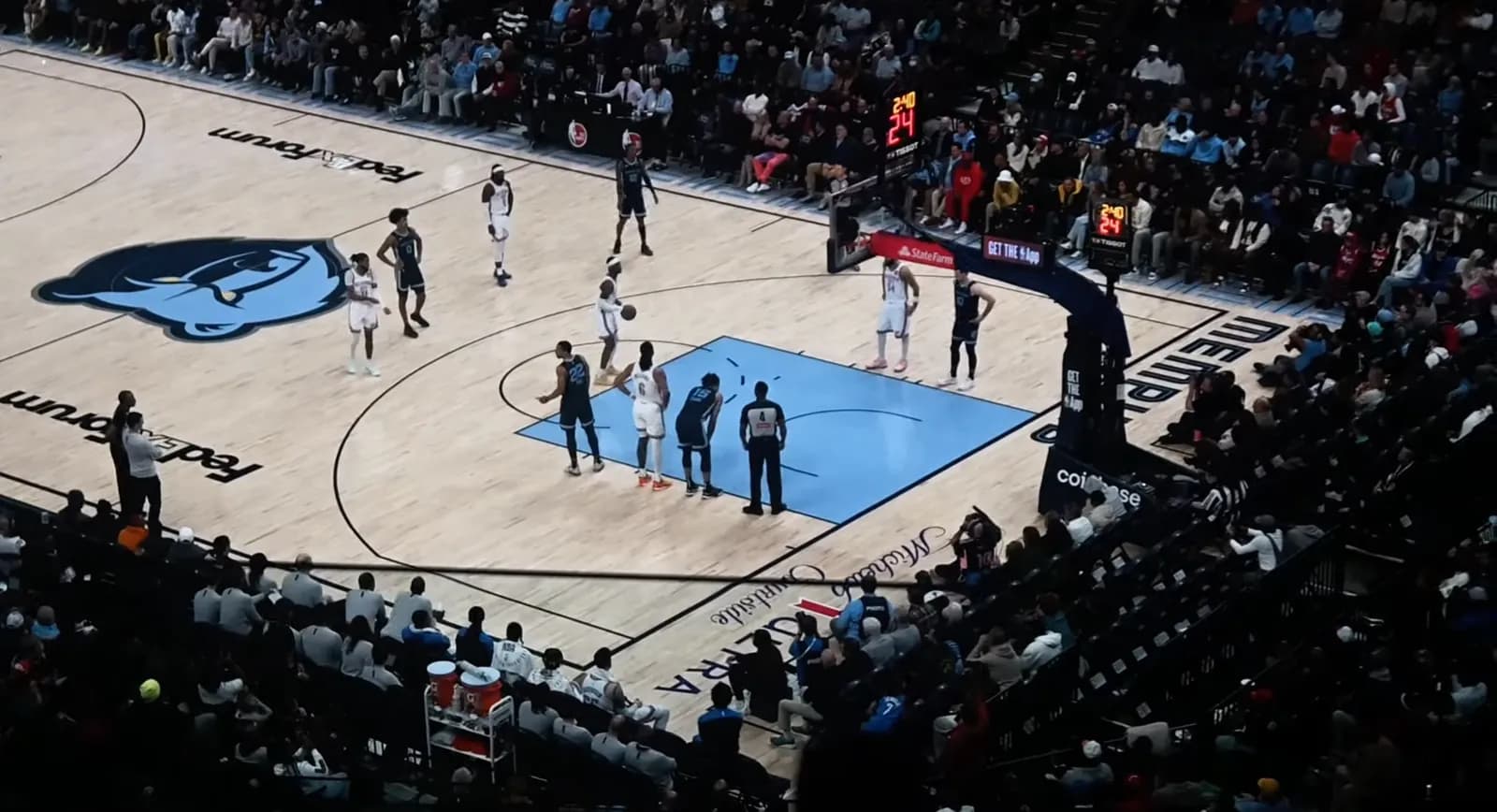Oklahoma City Thunder guard Shai Gilgeous-Alexander prepares to shoot a free throw against the Memphis Grizzlies.
