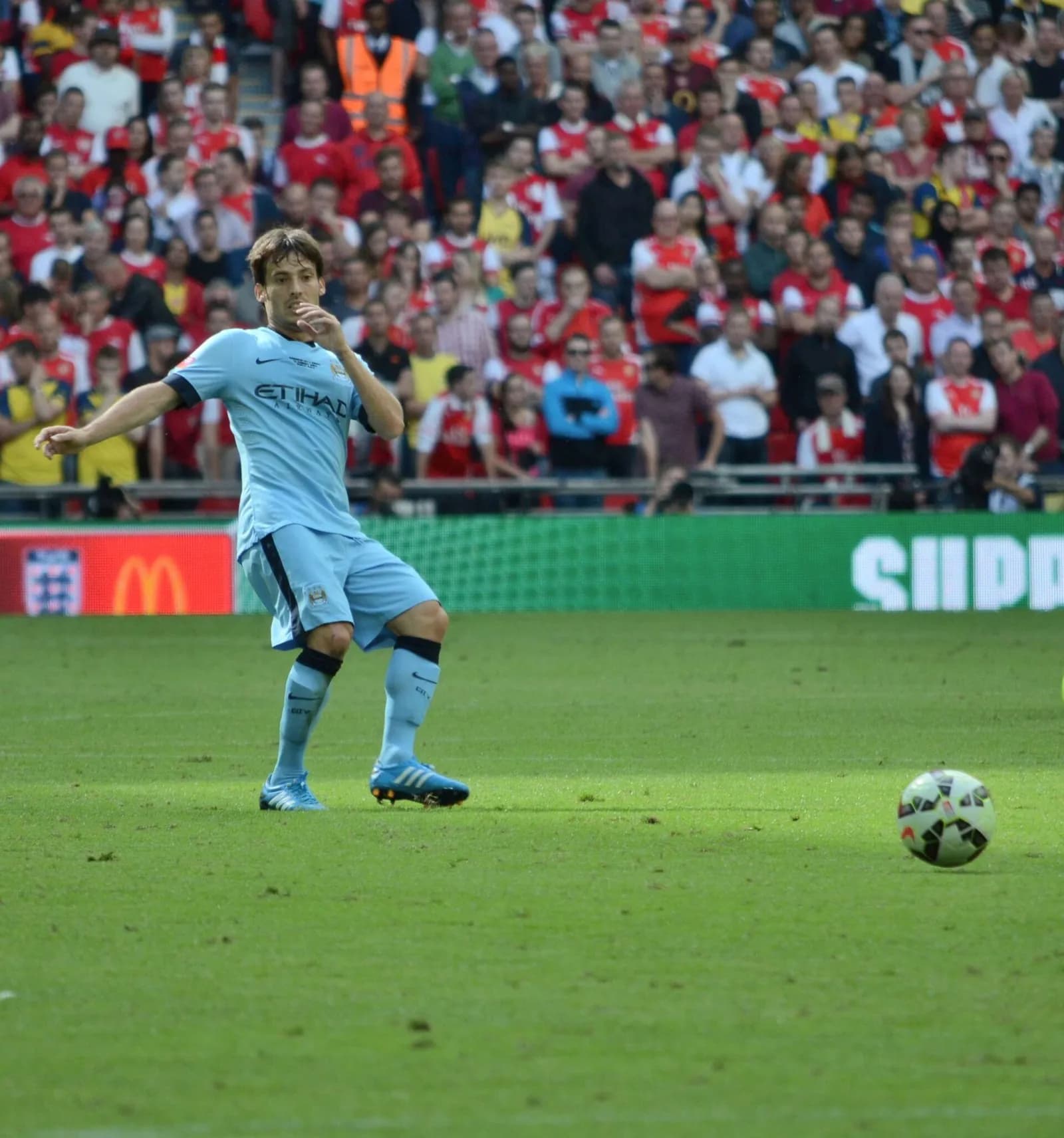 David Silva playing for Manchester City in the 2014 FA Community Shield match against Arsenal.