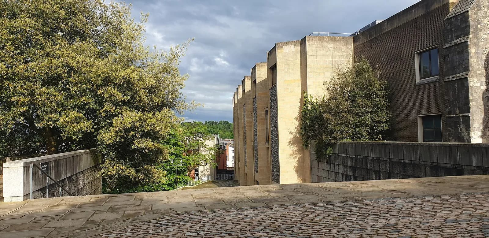 Exterior view of Winchester Crown Court from Castle Avenue.