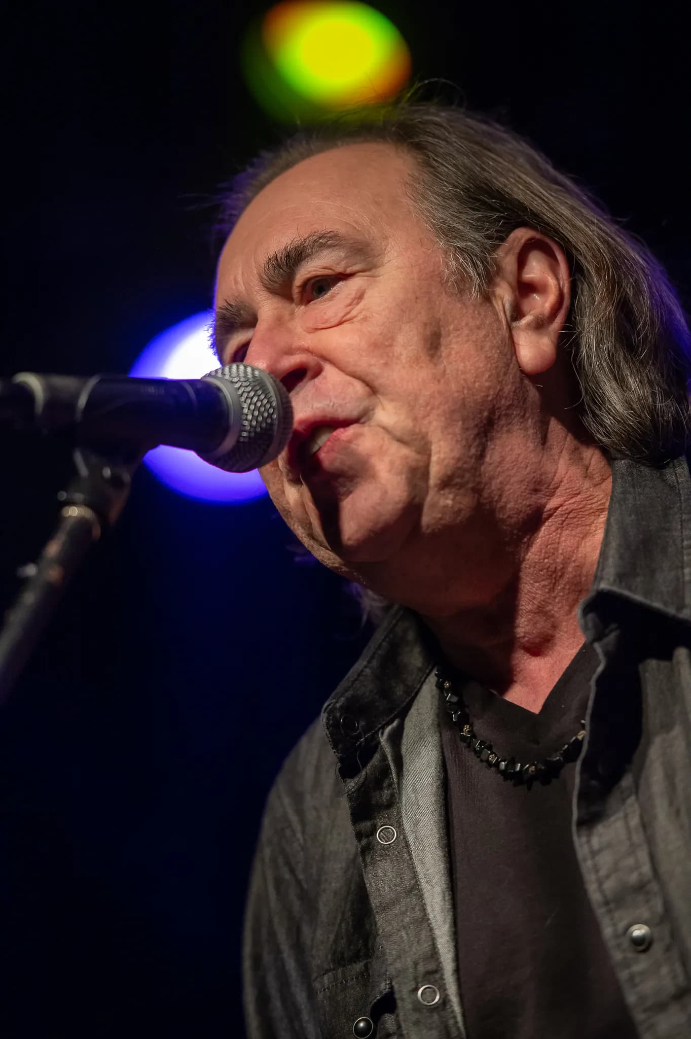 David Surkamp performing with Pavlov’s Dog.
