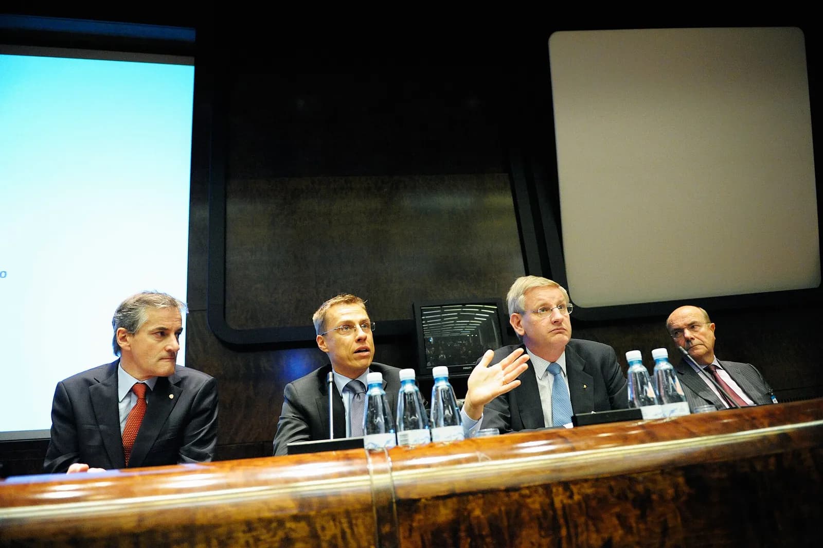 Jonas Gahr Støre, Alexander Stubb and Carl Bildt together at the Nordic Council.
