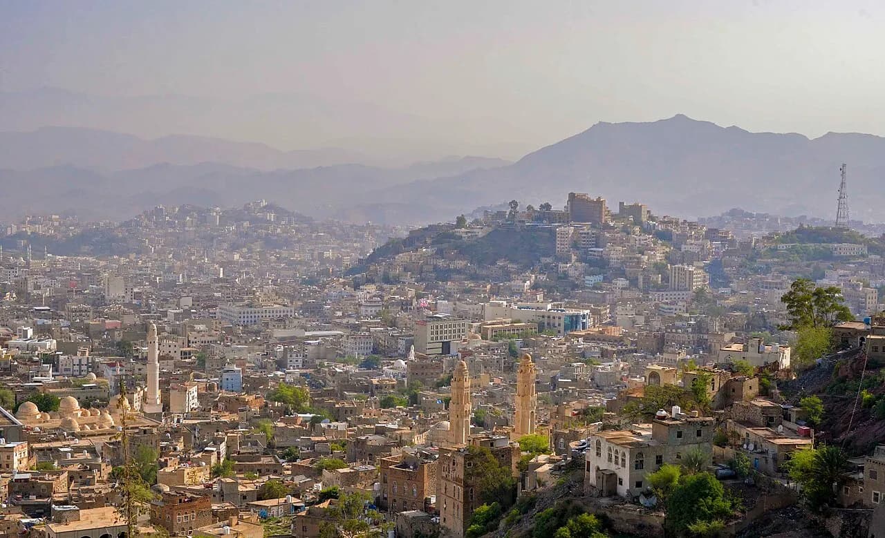 View across the city of Taiz, Yemen
