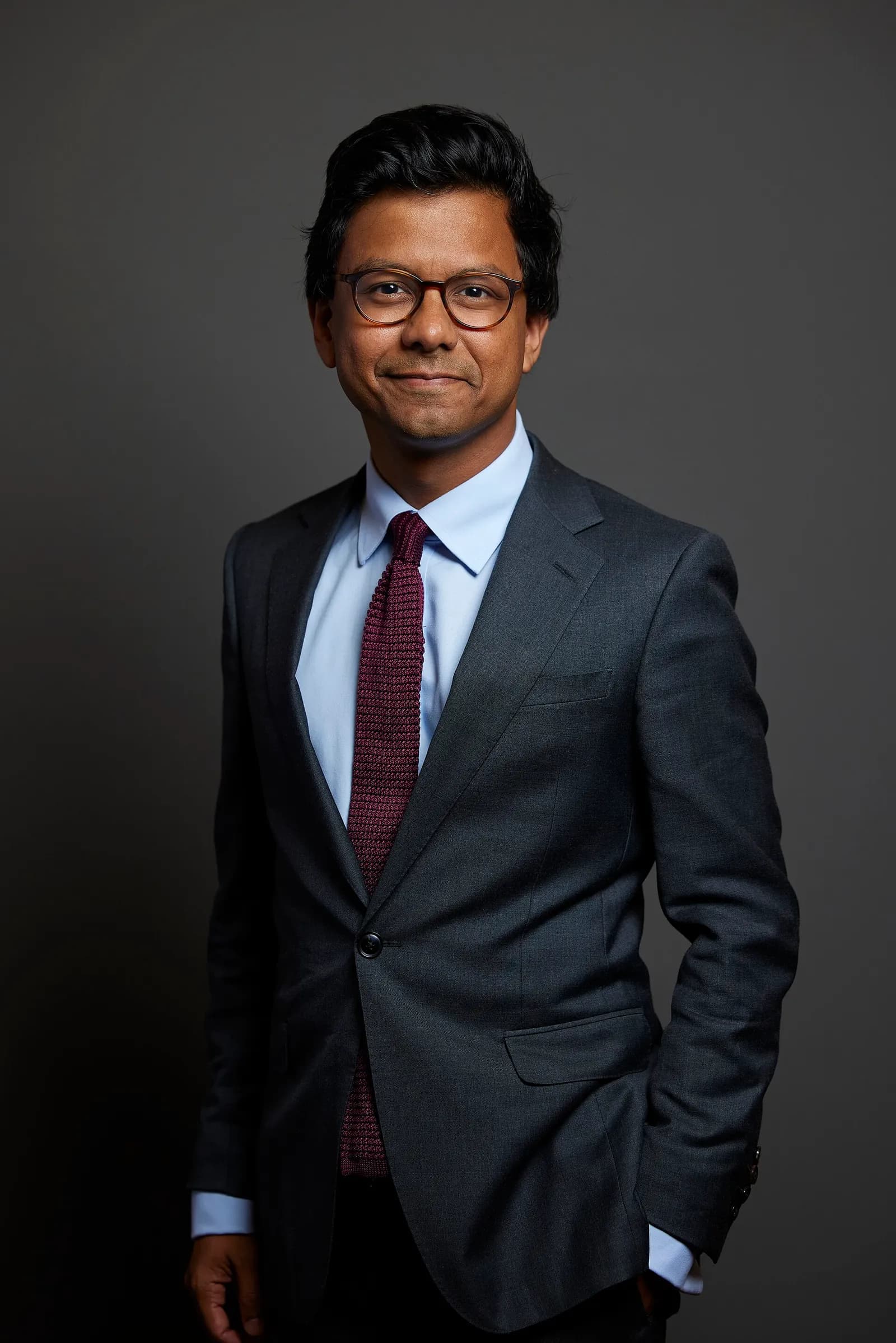 Official portrait of Kanishka Narayan MP in a suit and tie
