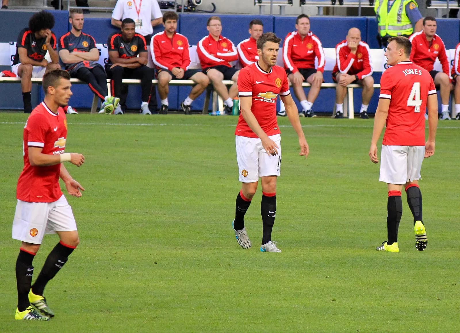 Michael Carrick playing for Manchester United in a pre-season friendly against Club América.