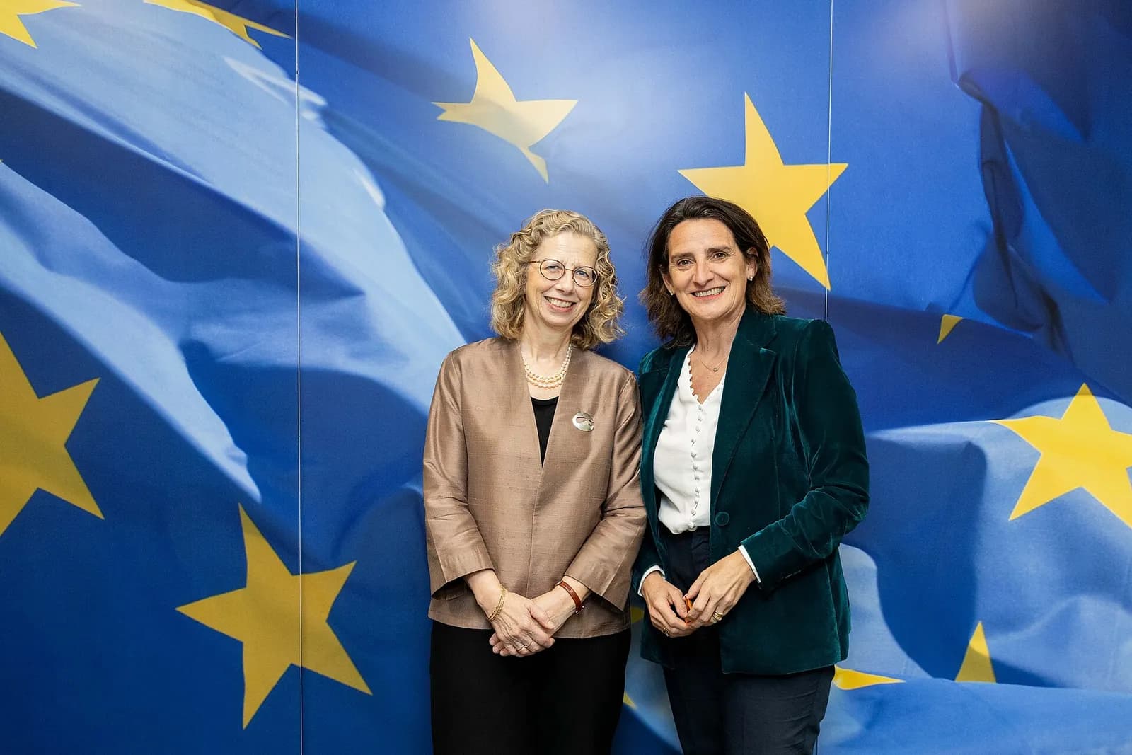 UNEP Executive Director Inger Andersen stands beside Teresa Ribera at the European Commission.