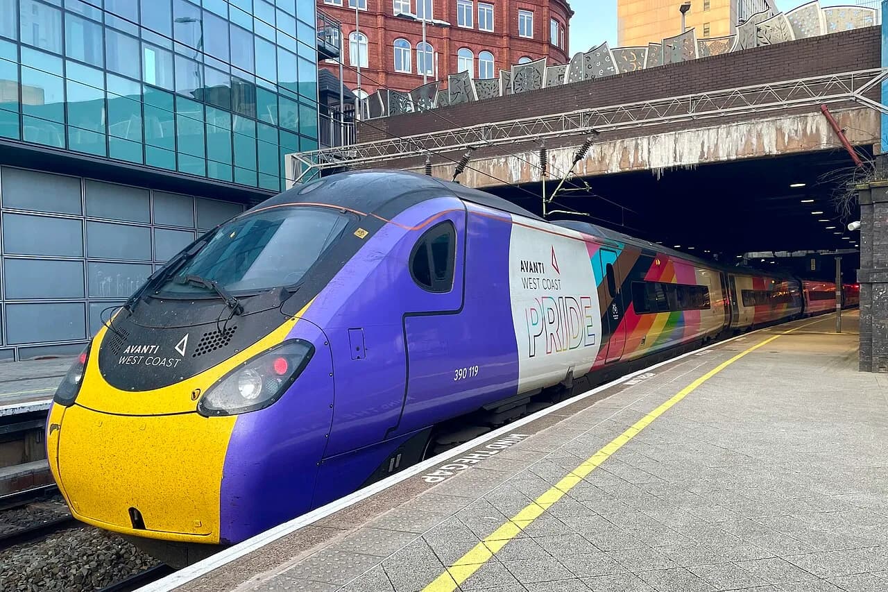 Avanti West Coast Class 390 train at Birmingham New Street station