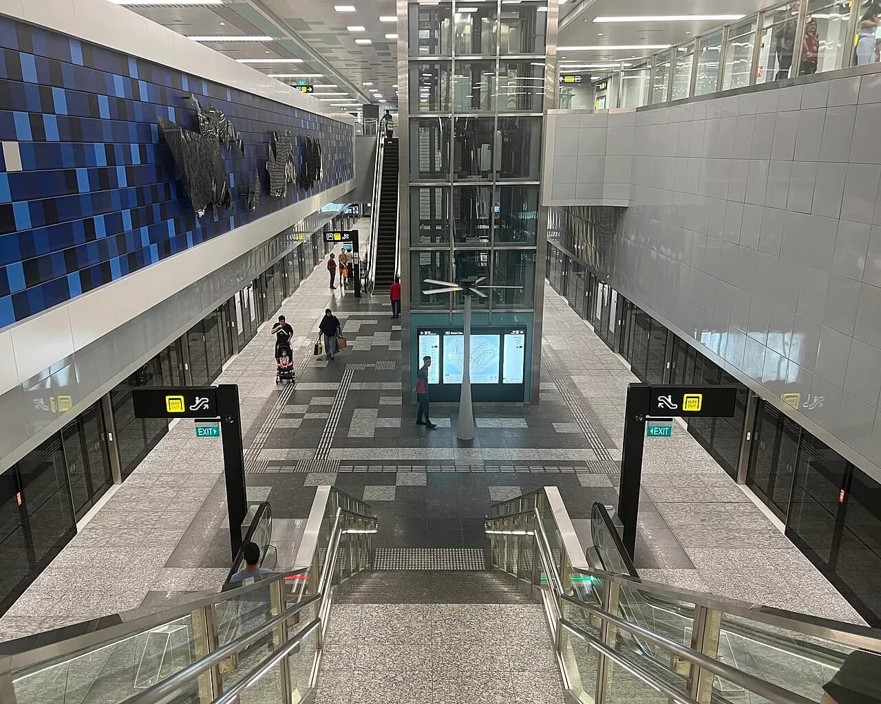 Platforms at Siglap MRT station in Singapore