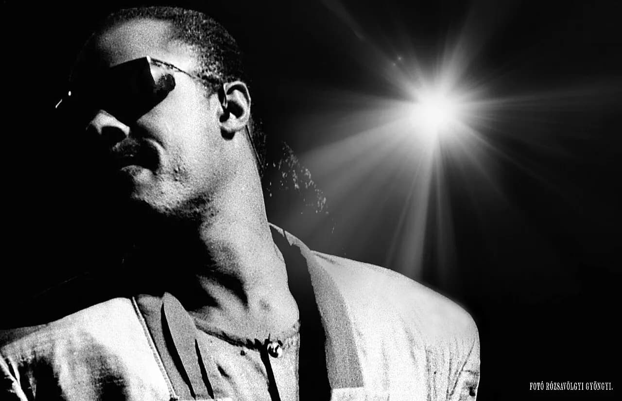 Archival photograph of Stevie Wonder wearing sunglasses