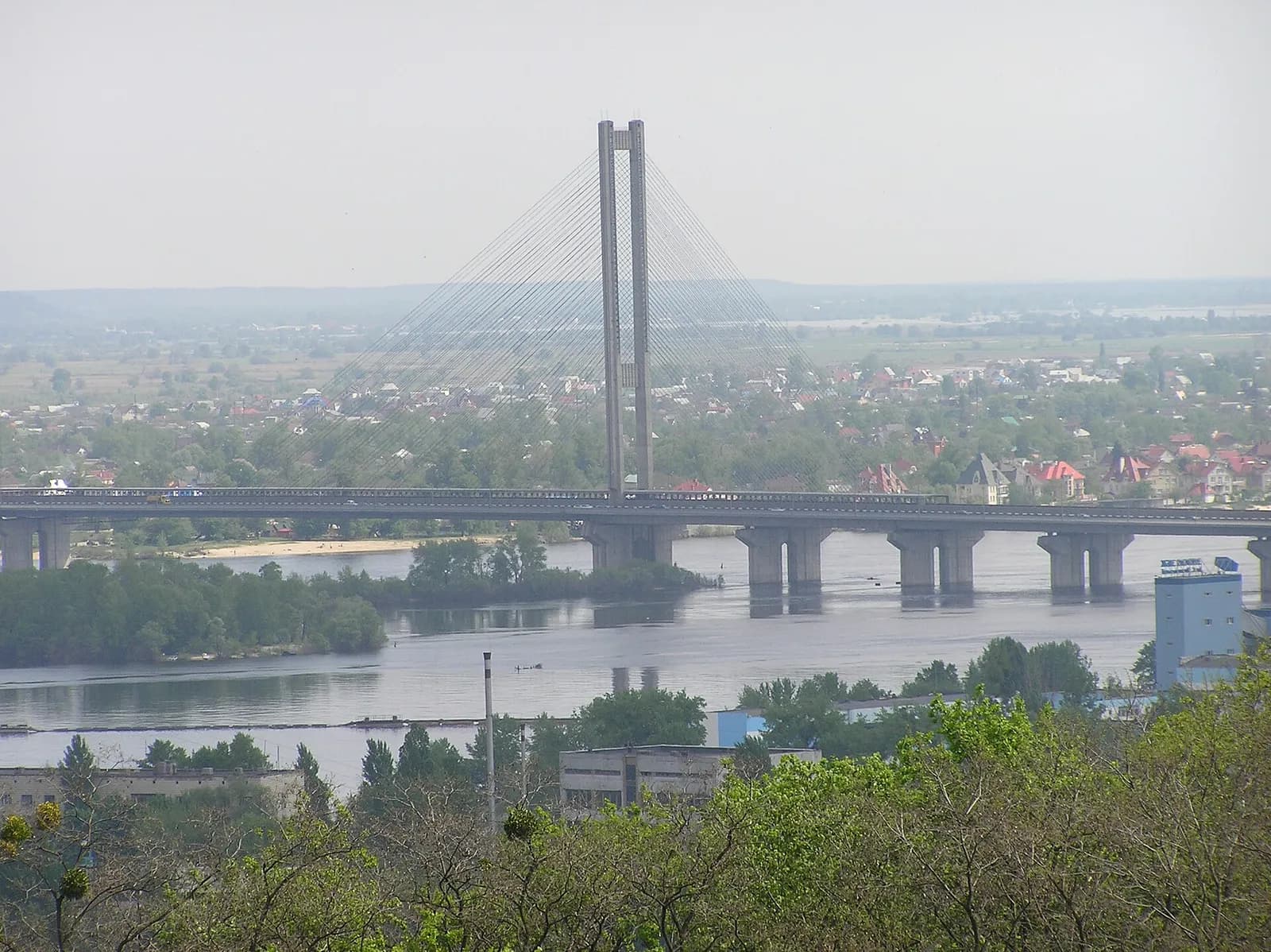 Kyiv’s Southern Bridge crossing the Dnipro River.